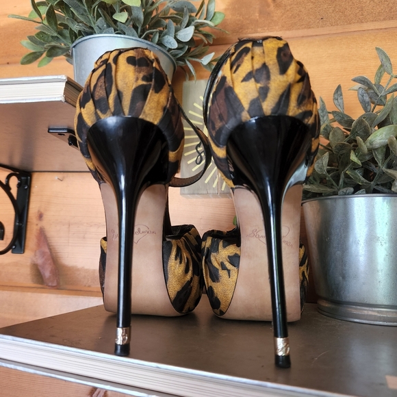 Sam Edelman 💜 Mckenna Leopard Platform Stilleto Ruched T-Strap Peep Heels 6.5 M - Picture 3 of 11